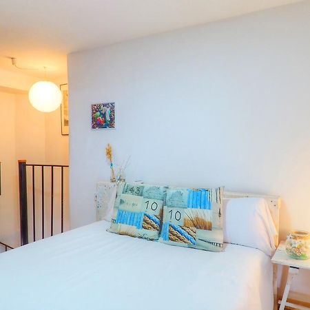 Calafat Apartment By Hello Apartments Σίτζες Εξωτερικό φωτογραφία